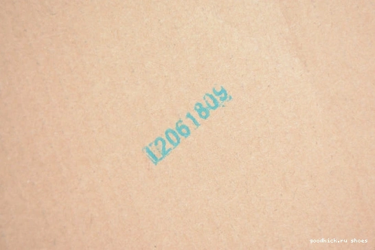 Mid 1 554724-415 Hornets 554724-415 Jordan  0416